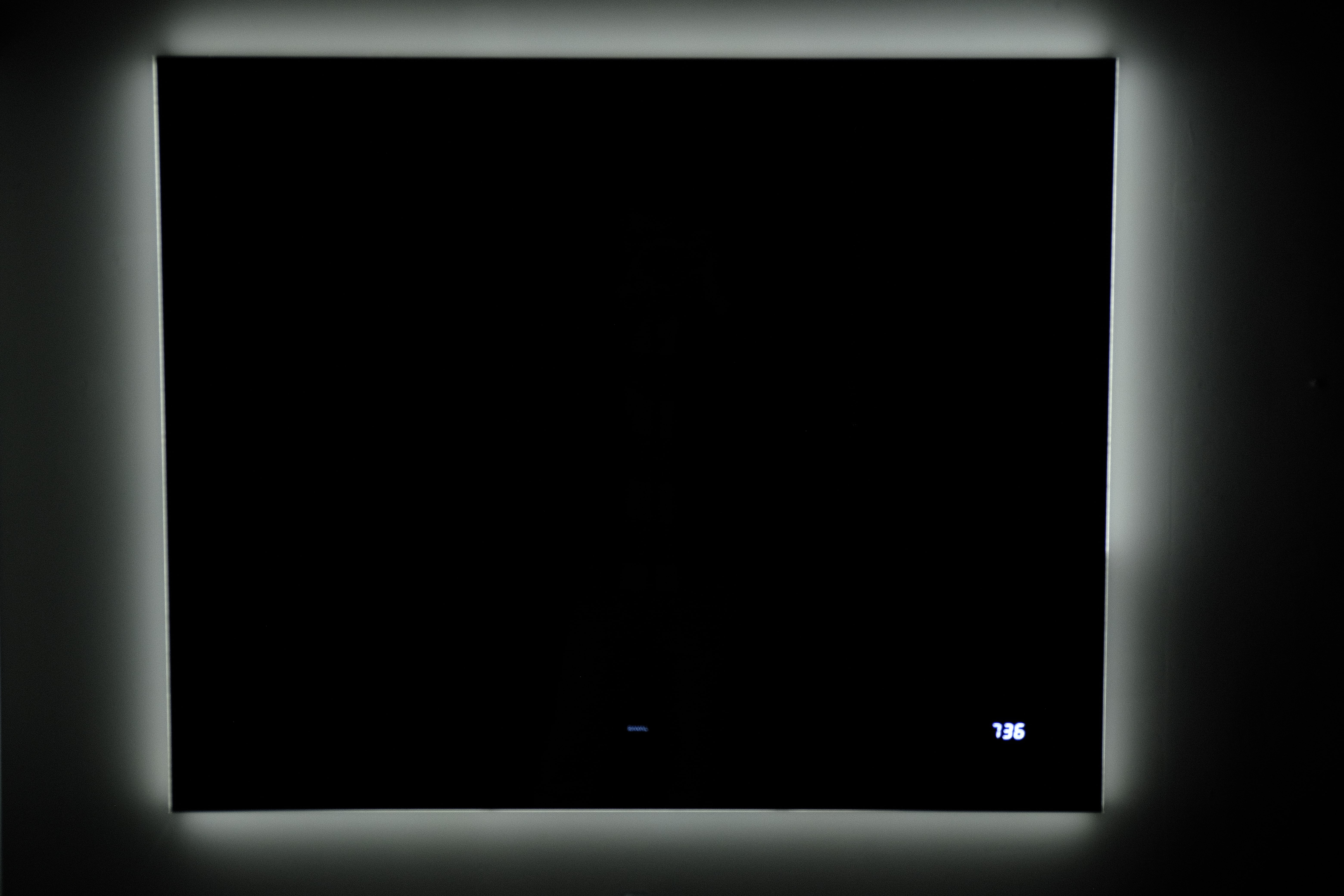 Зеркало Kvadro 100 с подсветкой и часами