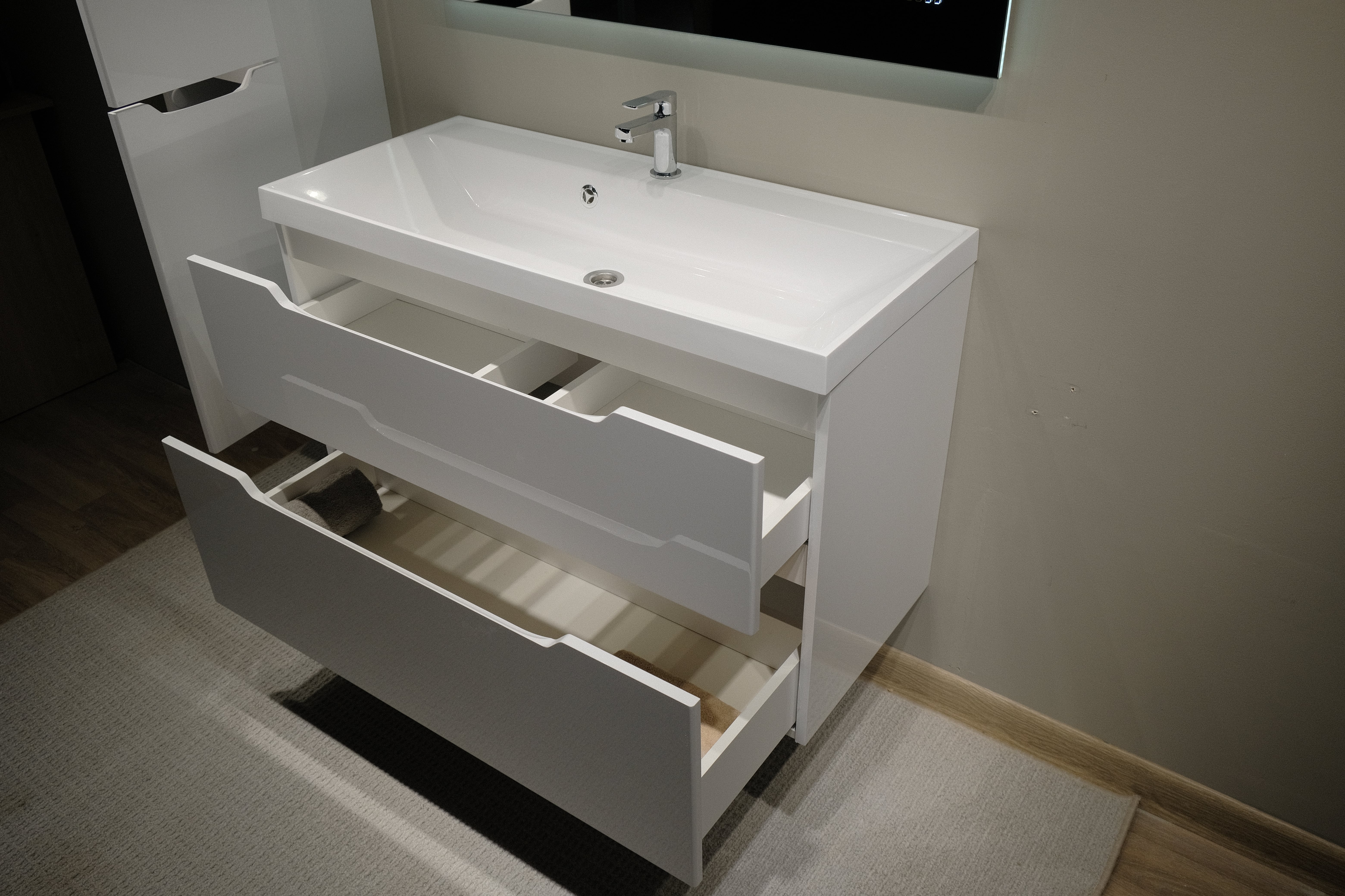 Тумба Wector 100 подвесная белая