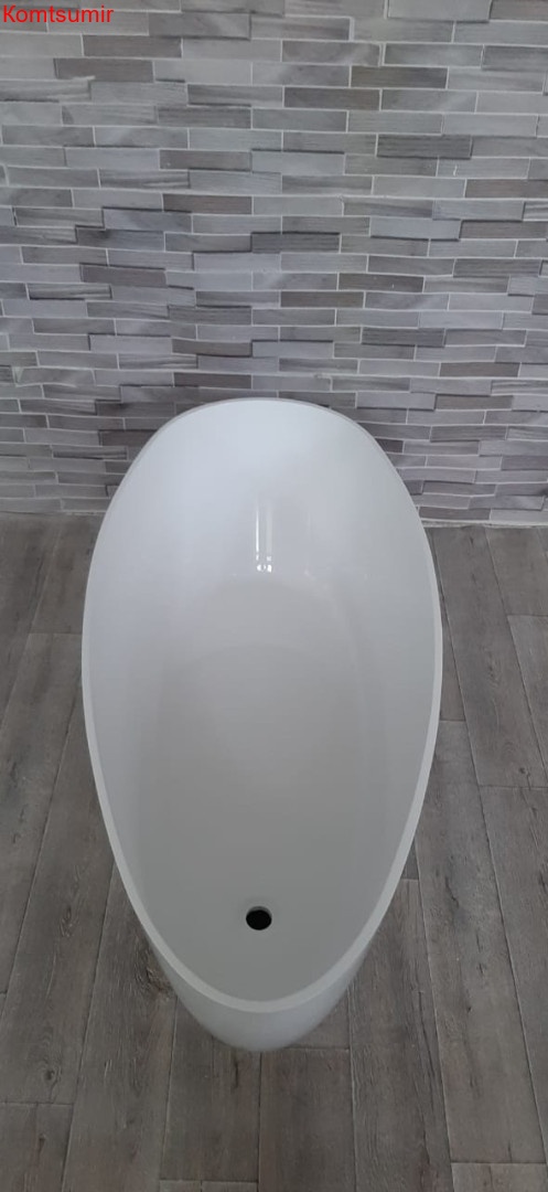 Ванна из искусственного камня Сastone Адель 159x70 Ванна из искусственного камня Сastone Адель 159x70