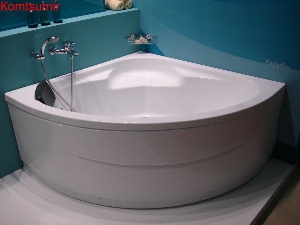 Ванна акриловая Santek КАРИБЫ симметричная 140х140 белая Ванна акриловая Santek КАРИБЫ симметричная 140х140 белая